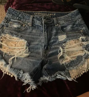 American Eagle Shorts  thumbnail 1