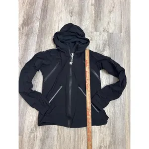 Lululemon‎ Make It Rain Running Jacket Black Hooded Zip Windbreaker Size 4 thumbnail 5