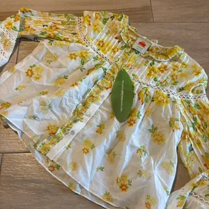 FARM Rio Azaleia Floral Button-Up Top thumbnail 8