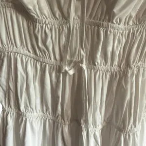 Moon River Smocked White Maxi Dress Size XS thumbnail 6