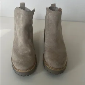 Dolce Vita Taupe Ankle Boots Tan Size 8.5 thumbnail 2