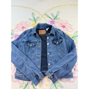 Levi Strauss &‎ Co Womens Denim Trucker Jacket Size S Blue Button Front Classic thumbnail 3