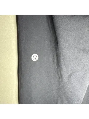 Lululemon Jogger Pants Black Size XL 32” inseam thumbnail 3