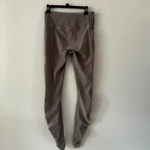 Lululemon Half Moon Inner Glow Tight 28" Leggings Size 8 thumbnail 3