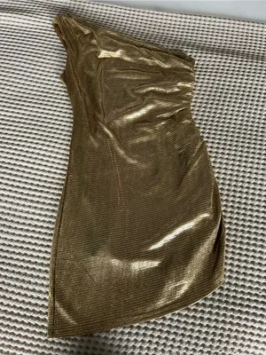 Gold One thumbnail 3