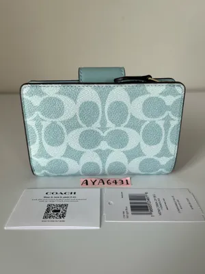 Coach Wallet thumbnail 2