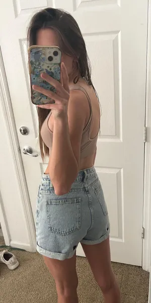jean shorts thumbnail 3