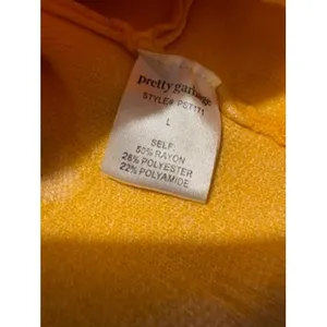 Pretty Garbage Floral‎ Halter Sweater Top Large Yellow Daisy Knit Retro Festival thumbnail 7