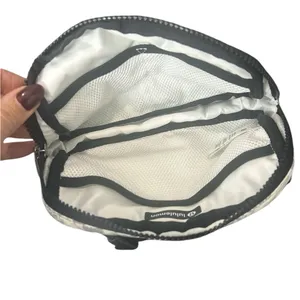Rare discontinued lululemon everywhere belt bag “manifesto print” NWT limited ed thumbnail 4