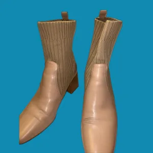 COPY - Sock/Leather Bootie in Beige Size10 Chunky Heel, Sq. Toe Women's thumbnail 10