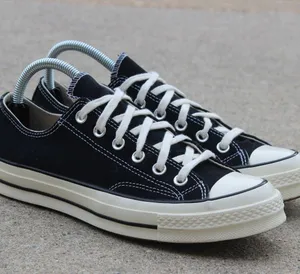 Converse Black/White Low Top Unisex Sneaker (Sz 7M - 9W) thumbnail 3