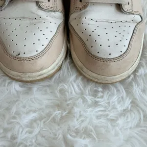 Nike Dunk Low Phantom Metallic Gold Women's Sneakers (DX5930-001) thumbnail 2