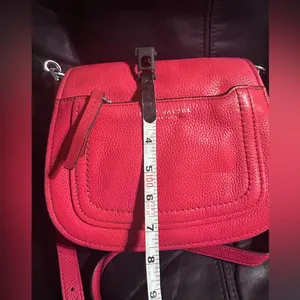 Coral Marc Jacobs Empire City crossbody bag Red Empire City grained leather thumbnail 3