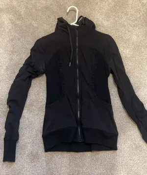 Lululemon Dance Studio Reversible Jacket thumbnail 2