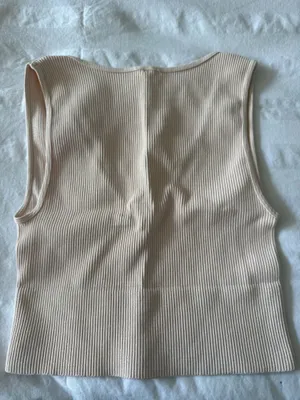 NIKIBIKI Top Ribbed V-Neck Crop thumbnail 5