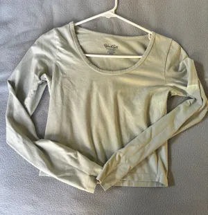 Brandy Melville Top thumbnail 1