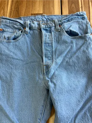 Levi’s 501 Original Fit Jeans W31 L26 Light Wash Button Fly Straight Leg thumbnail 5