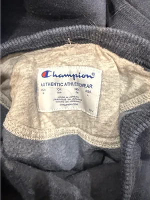 Champion Crewneck thumbnail 2