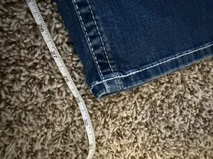 Women’s sz 32S Ariat Mid Rise Boot Cut Jeans thumbnail 6