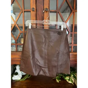 Babaton Aritzia Vicinity Brown Vegan Faux Leather Wrap Mini Skirt Size 4 95100 thumbnail 2