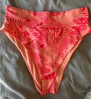 Aerie High-Waisted High-Leg Bikini Bottoms thumbnail 1