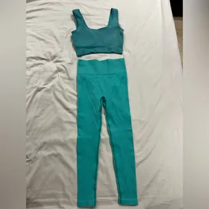 Teal Ribbed Sports Bra and Leggings Set thumbnail 4