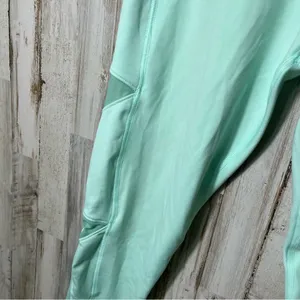 Huk Fishing Bright Mint Green Leggings Mesh Detail Leggings Womens‎ Size Medium thumbnail 3
