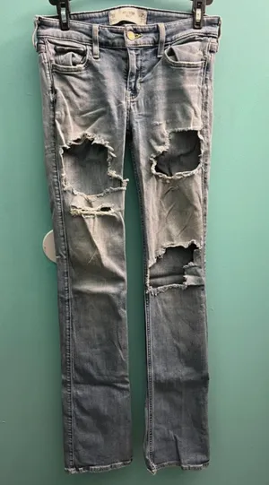 Hollister bootcut jeans  thumbnail 1