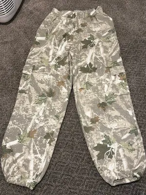 Camo sweatpants Green Size M thumbnail 1