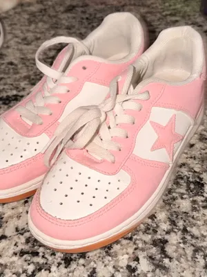 Women’s Pink and White Star Detail Sneakers thumbnail 1