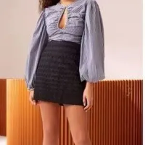 C/meo Collective Incise Boho Linen Mini Skirt Navy Size Small NWT thumbnail 3
