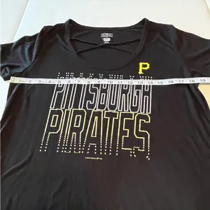 MLB Pittsburgh Pirates Campus Life Womens Large Black Fitted Short‎ Sleeve Shirt thumbnail 6