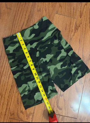 Green camo Active hustle shorts with side pockets for storage - Size Medium. ***Refer to measurement as size tag removed. Gently warn and Excellent condition. Measurements approximately 12” waste not fully stretched out x 14” long. Non-smoking home. Sold as is. Priced to sell at as is condition. If you don’t like my price make reasonable offers. thumbnail 4