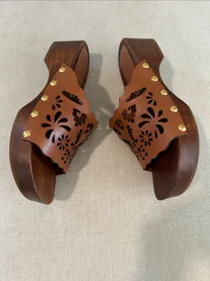 FARM RIO Brown Lace Leather Clog, Size 9, NWOT thumbnail 6