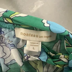 Monteau Los Angeles Floral Tiered Maxi Dress Green Size Large V-Neck Bohemian thumbnail 7