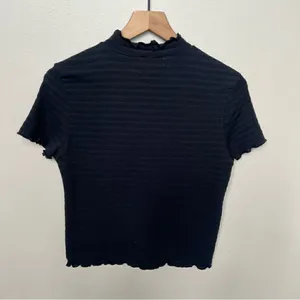 Planet Gold Macy’s NWT Black Mock Neck Lettuce Trim Ribbed Short Sleeve Top thumbnail 7