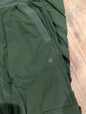 Lululemon Cargo Pants Dance Studio green thumbnail 2