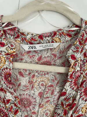 Zara floral top thumbnail 2