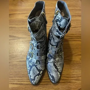J. Crew Multi-Buckle Reptile Snake Skin Embossed Leather Boots Women’s Size 8.5 thumbnail 3