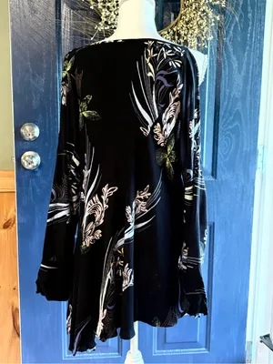 Free People asymmetrical floral print Black Floral Cold-Shoulder Tunic Size S thumbnail 6