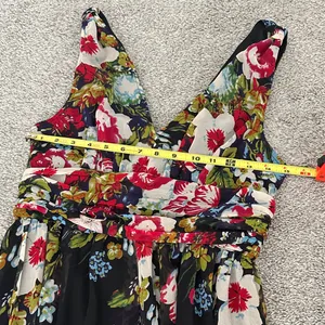 Ever Pretty Floral Black Maxi Dress with V-Neck thumbnail 5