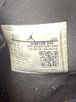 2019 Woman’s Air Jordan 4 Retro 'Mushroom' thumbnail 7