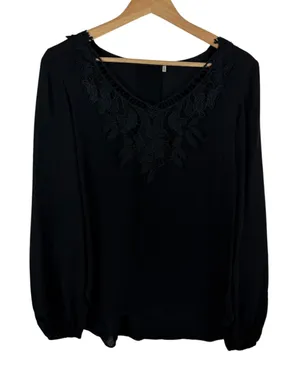 Elie Tahari Black Lace Blouse Small Sheer Lightweight Minimalist Neutral Office‎ thumbnail 1
