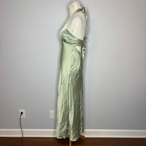 SHEIN - Green Halter Maxi Dress thumbnail 4