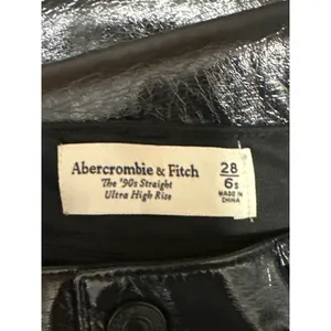 Abercrombie & Fitch 90s Straight Black Faux Patent Leather Trousers Pants Sz 28 thumbnail 4