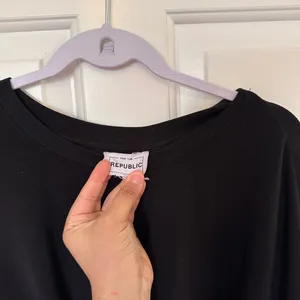 For The Republic sweatshirt with front knot size medium thumbnail 3