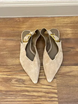 Zara‎ Suede Pointed Toe Slingback Flats in Beige with Gold Buckle Size 38/7 thumbnail 2
