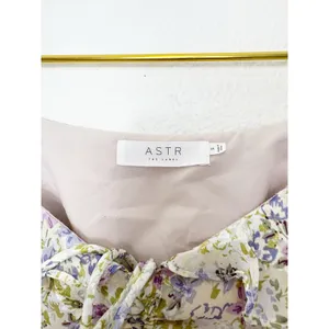 ASTR The Label Anastasia Cutout Mini Dress Small Ivory Lilac Floral Cottagecore thumbnail 7