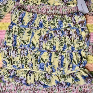 Floral Off-Shoulder sheer long sleeve crop top and mini skirt set Size L thumbnail 3