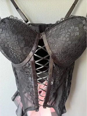 Adult Large Black Lace Bow Corset with Pink Satin Bow thumbnail 2
